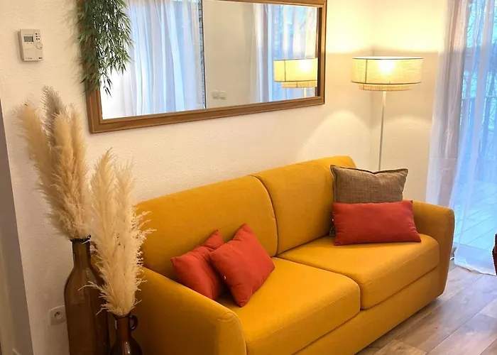 Les Charmes - C24b *